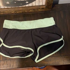 Lululemon 2.5 speed shorts